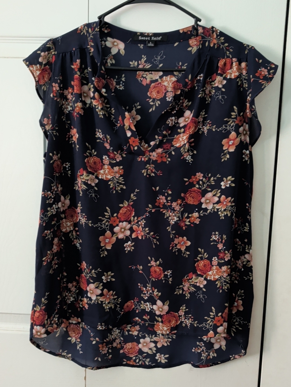 Sweet Rain Navy Floral V-Neck Flutter Sleeve Blouse